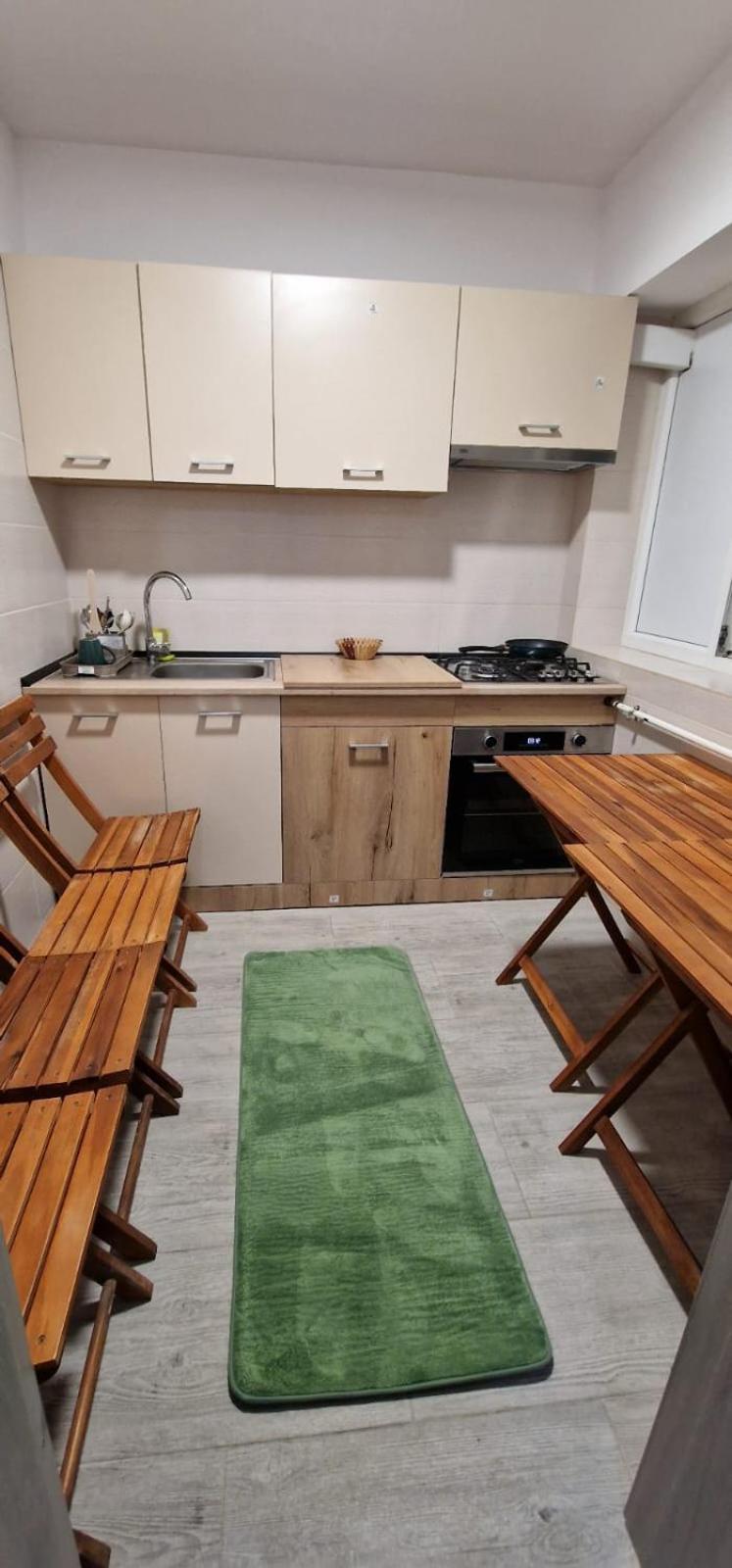 Apartament 3 Cam Grand Arena Букурещ Екстериор снимка